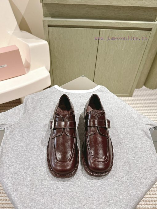 | ²⁰²4 𝐬𝐬  🤍🤎MIUMIU British minimalist motorcycle sandals with thick heels and round headspms0iqkk