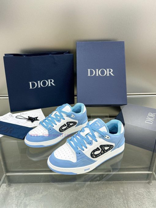 B57 low top full set packaging airplane boxDior's latest couple's casual shoes for spring an5gj0prf3 - Image 9