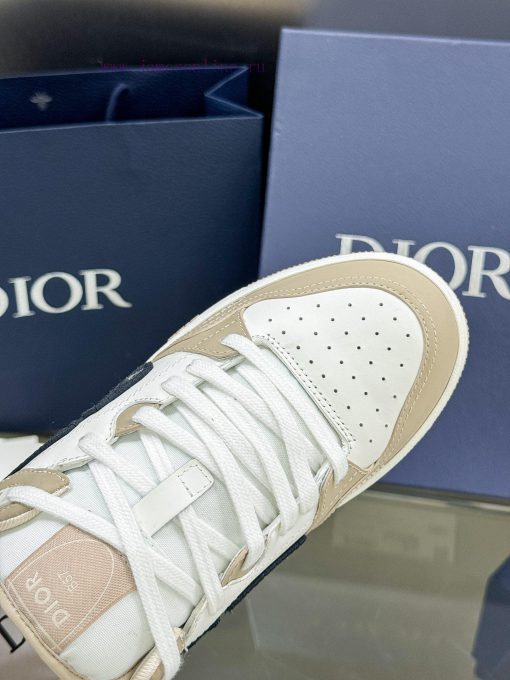 B57 low top full set packaging airplane boxDior's latest couple's casual shoes for spring anv68gbh1o - Image 5