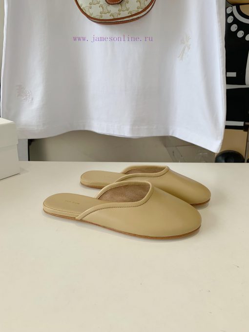 The Row Super Soft Sheepskin Half Slippers with 10000 RecommendationsThe texture that can bebuhnal7t - Image 5