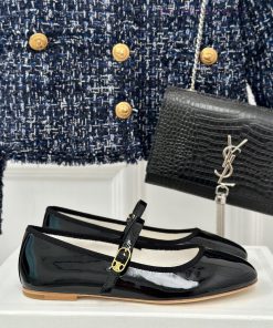 Celine/Celine Classic Retro Mary Jane Single ShoesMary Jane shoes with a vintage vibe and deqgd7lqve
