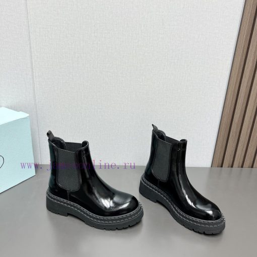 Top tierPrada 24vs Autumn/Winter Latest Explosive Martin Boot SeriesRound toe thick soled sh53tctaar - Image 3