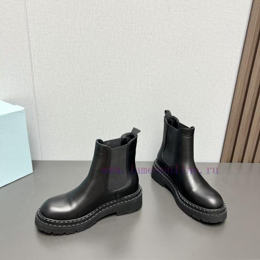 Top tierPrada 24vs Autumn/Winter Latest Explosive Martin Boot SeriesRound toe thick soled shgxalrcmw - Image 4