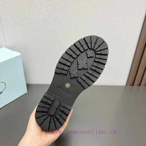 Top tierPrada 24vs Autumn/Winter Latest Explosive Martin Boot SeriesRound toe thick soled sh53tctaar - Image 10