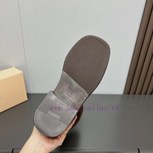 Top tierMIUMIU 2024 vs Autumn/Winter Latest Fashion Explosive CollectionRound toe lace up thyovhgdms - Image 10