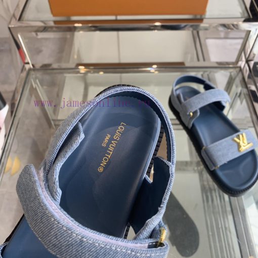 Top LV 2024 Spring/Summer New Collection focuses on beach sandals, hard goods, new purchasinqrj25xjw - Image 5