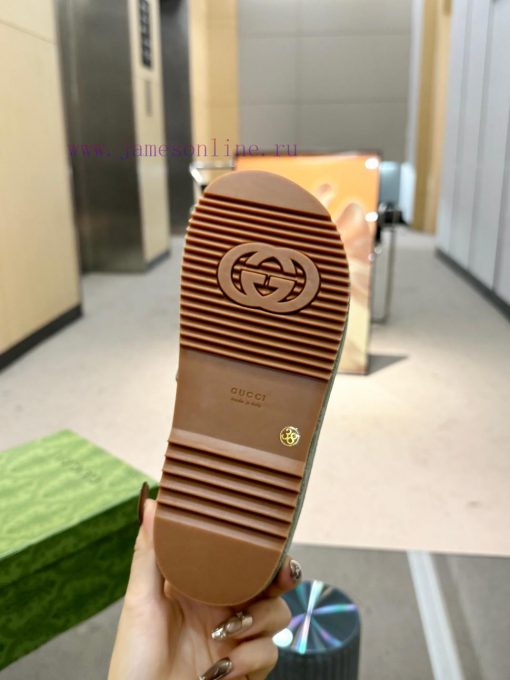 Full year shipment, Gucci's latest limited edition thick soled slippers of top quality are ag6nxctma - Image 8