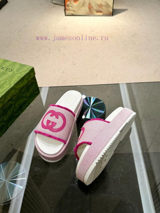 Full year shipment, Gucci's latest limited edition thick soled slippers of top quality are a328jduo8 - Image 5