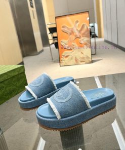 Full year shipment, Gucci's latest limited edition thick soled slippers of top quality are akt3mqrh0