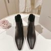 . The classic inspiration of the highest quality Brunello Cucinelli short boots in the markez753svky