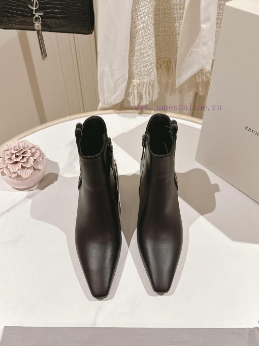 . The classic inspiration of the highest quality Brunello Cucinelli short boots in the markez753svky - Image 2