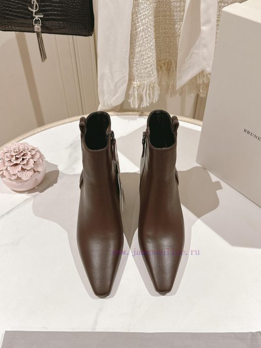 . The classic inspiration of the highest quality Brunello Cucinelli short boots in the markemndkw69q - Image 3