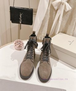 . The highest quality Brunello Cucinelli in the market is inspired by the classic design of xz0pjub7