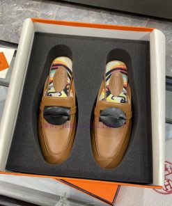Hermes Classic Kelly Muller Half DragQianhu Wanying has finally shipped out. As we all know,jdzzzm18