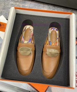 Hermes Classic Kelly Muller Half DragQianhu Wanying has finally shipped out. As we all know,yme57wxd