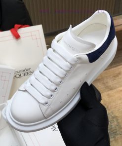 Men's 20Alexandra * McQuee * Purchasing GradeThe matte finish of the fabric is made of silk,pkvc71s4