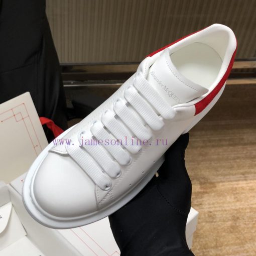 Men's 20Alexandra * McQuee * Purchasing GradeThe matte finish of the fabric is made of silk,h0df9mjf - Image 4