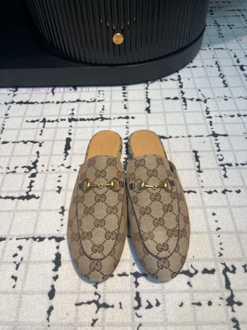 Gucci's classic horseclip slippers not only have a classic style, but also the latest colorso9he1nrs - Image 2