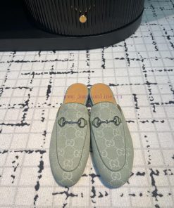 Gucci's classic horseclip slippers not only have a classic style, but also the latest colors9qaq3pac
