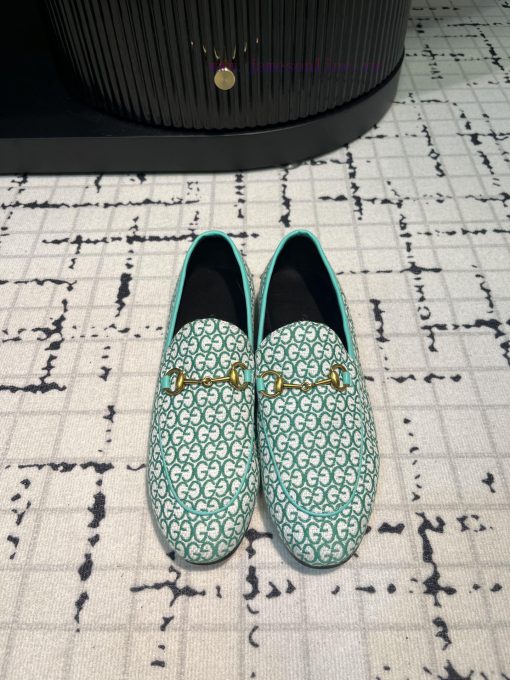 Gucci's classic horseneck buckle loafers are not only classic in style, but also the latest nnb74gd4 - Image 2