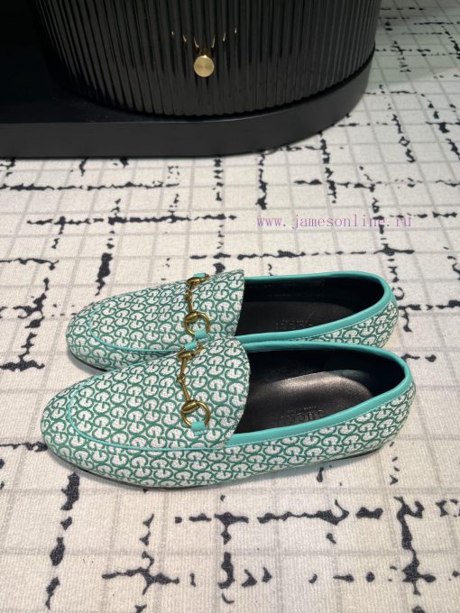 Gucci's classic horseneck buckle loafers are not only classic in style, but also the latest nnb74gd4 - Image 4