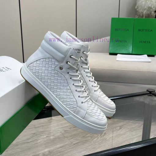 The original BottegaVeneta Bottega classic men's lace up short boots were developed with topravwh30e - Image 3