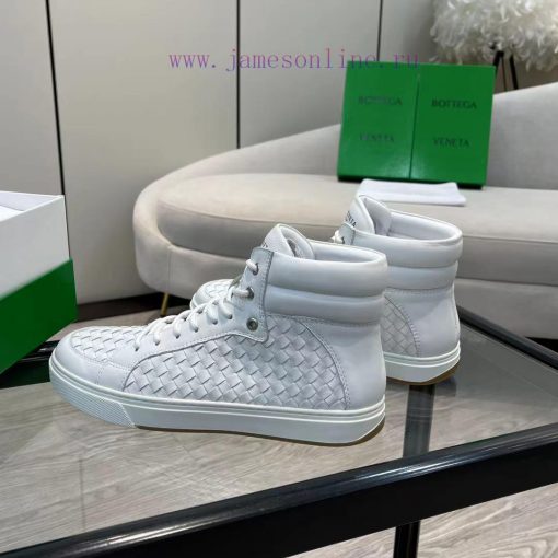 The original BottegaVeneta Bottega classic men's lace up short boots were developed with topravwh30e - Image 4