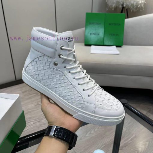 The original BottegaVeneta Bottega classic men's lace up short boots were developed with topravwh30e - Image 7