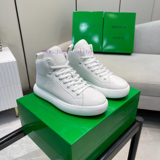 The original BottegaVeneta Bottega classic men's lace up short boots were developed with top1vm6x1bg - Image 3