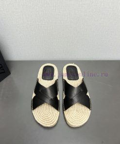 Male version of 'Top'Zegna 2024 vs Spring/Summer Casual CollectionMen's cross coolerThe iconf0o4e6y1