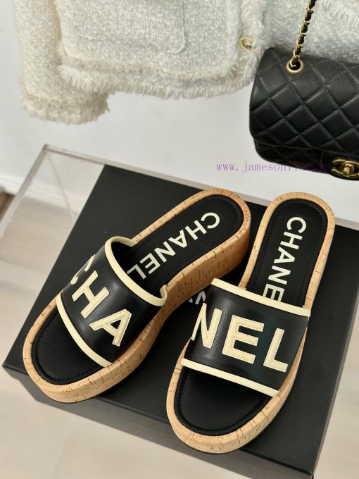 Chanel | Chanel 24P Spring/Summer New ProductsThick soled letter slippersThis season's cooli6np4gkmi - Image 3
