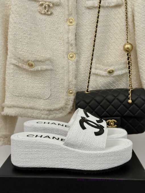 Chanel | Chanel Classic Thick Bottom Large Pair C SlippersMinimalist Double C Design Versatimcftkgxl - Image 2