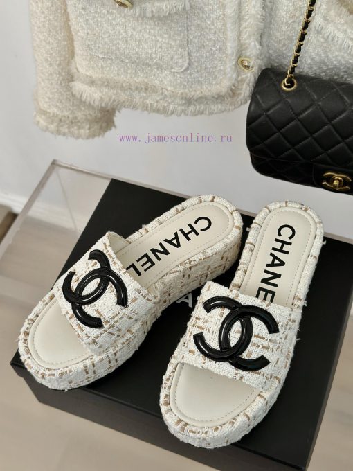 Chanel | Chanel Classic Thick Bottom Large Pair C SlippersMinimalist Double C Design Versatipon72ks9 - Image 3
