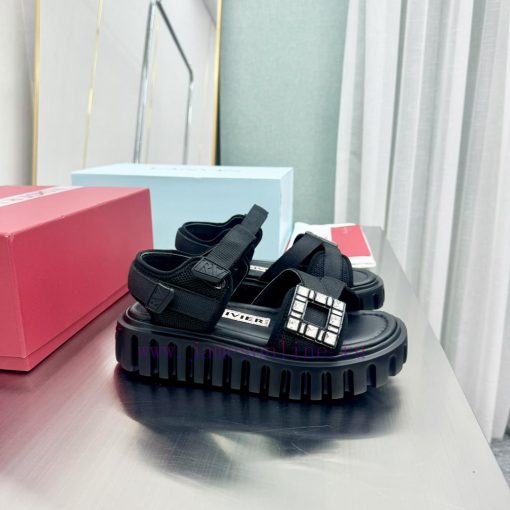 Roger Vivier RV 24ss series with thick soled back air sandals, popular among many internet c36abm23l - Image 2