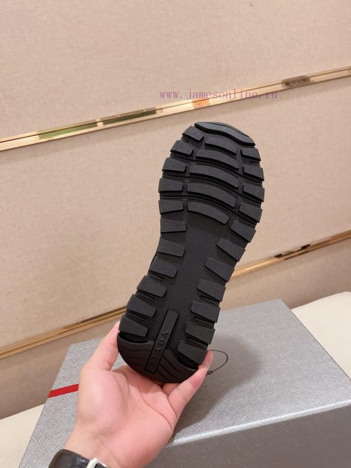 PRADA launches simultaneously, new men's shoesMade of high-tech adhesive technology for cow2apw30t8 - Image 10