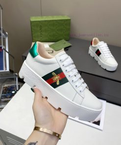 Gucci/Gucci Classic Women's Shoes Thick Bottom Little Bee Sports Shoes White Shoes Fabric Paei0ia7tx