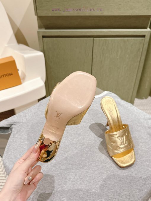 | ²⁰²4 𝐬𝐬  🤍🤎 Lvjia's new LV top-level product, featuring Lv brand slippers and hard goods,cprl453l - Image 7