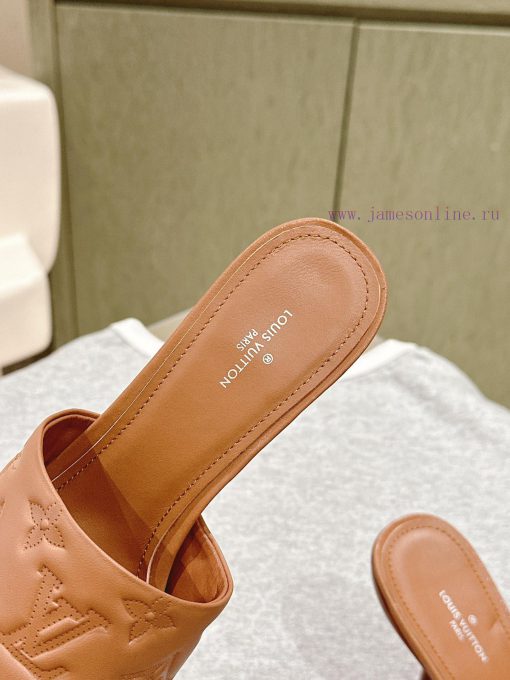 | ²⁰²4 𝐬𝐬  🤍🤎 Lvjia's new LV top-level product, featuring Lv brand slippers and hard goodss50fe5wx - Image 5