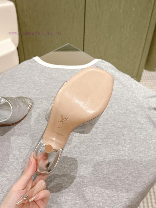 | ²⁰²4 𝐬𝐬  🤍🤎 Lvjia's new LV top-level product, featuring Lv brand slippers and hard goodsxsm5wcen - Image 7