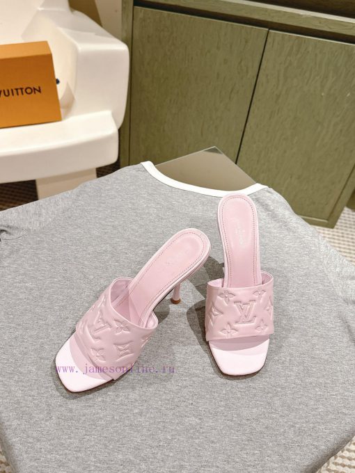 | ²⁰²4 𝐬𝐬  🤍🤎 Lvjia's new LV top-level product, featuring Lv brand slippers and hard goodsiwthhvyx - Image 4