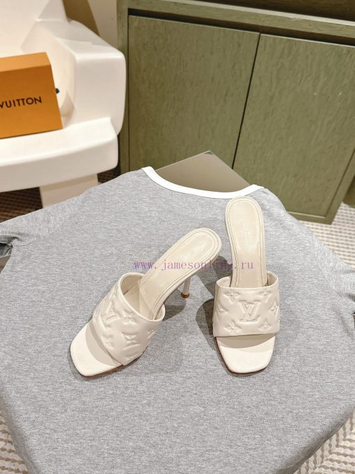 | ²⁰²4 𝐬𝐬  🤍🤎 Lvjia's new LV top-level product, featuring Lv brand slippers and hard goods5btgldzx - Image 4
