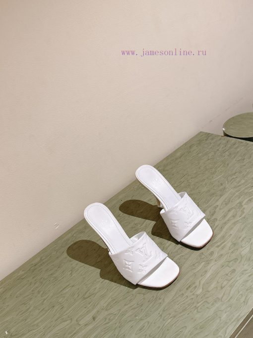 | ²⁰²4 𝐬𝐬  🤍🤎 Lvjia's new LV top-level product, featuring Lv brand slippers and hard goodslswpxkqq - Image 8
