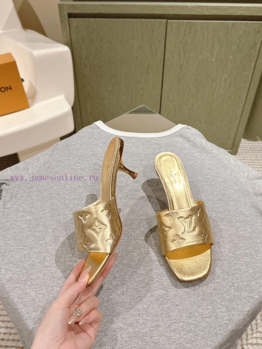 | ²⁰²4 𝐬𝐬  🤍🤎 Lvjia's new LV top-level product, featuring Lv brand slippers and hard goods48v2xu7i - Image 3