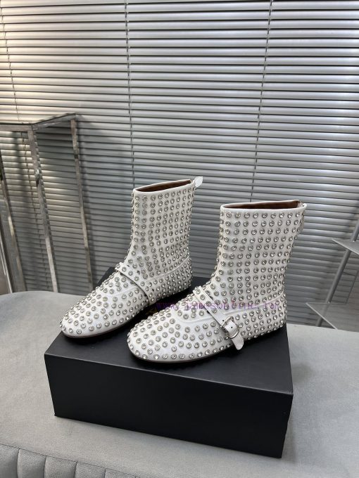 Alaia runway style flat bottomed rhinestone studded short boots 🩰A super popular and dazzlinw3nasvzo - Image 3