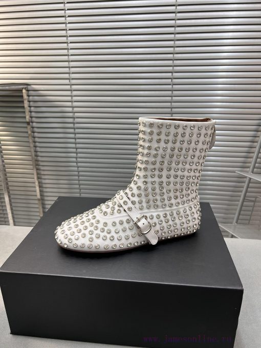 Alaia runway style flat bottomed rhinestone studded short boots 🩰A super popular and dazzlinw3nasvzo - Image 6