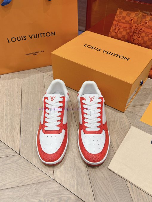 LV new white shoes men's letter seriesAlphabet color blocked pure cowhide 3D printed breathagsy7zn5y - Image 3