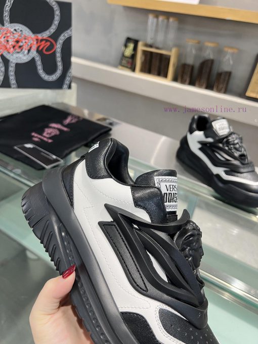 . VERSACE, In 2024, a pair of Versace/Versace original lightweight and shock-absorbing outsopbjy4lsf - Image 5