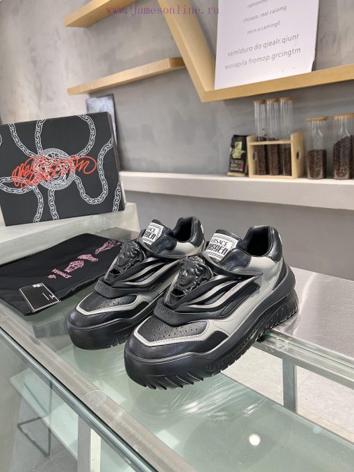 Versace, popular all over the internet in 2024, is a pair for everyone. The original Versacechl2jpk2 - Image 7