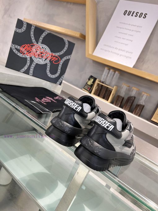 Versace, popular all over the internet in 2024, is a pair for everyone. The original Versacechl2jpk2 - Image 10