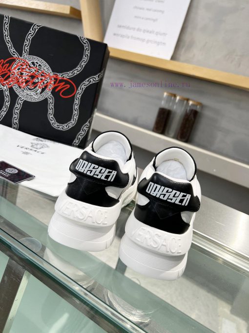 . Versace, popular all over the internet in 2024, is a pair for everyone. The original Versavc25856g - Image 10